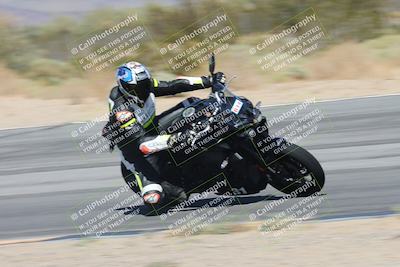 media/Oct-02-2025-Racers Edge (Thu) [[2c91cb6ab3]]/3-B Group/Session 4-Turn 9 (120pm)/